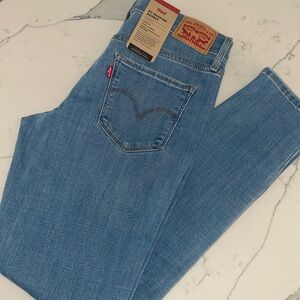 Levi’s 311 Shaping Skinny Mid Rise Jean